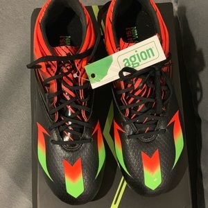 Messi 15.1 J soccer cleats by Adidas